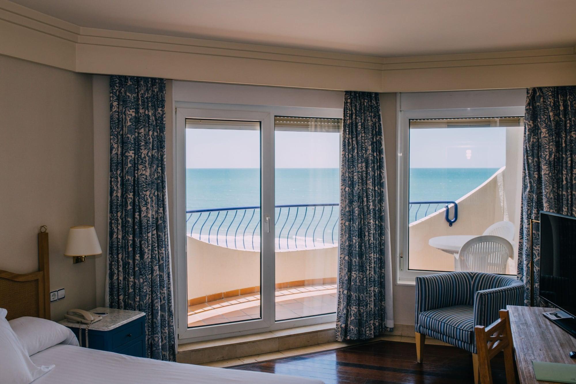 Hotel Playa Victoria Cadiz Ngoại thất bức ảnh
