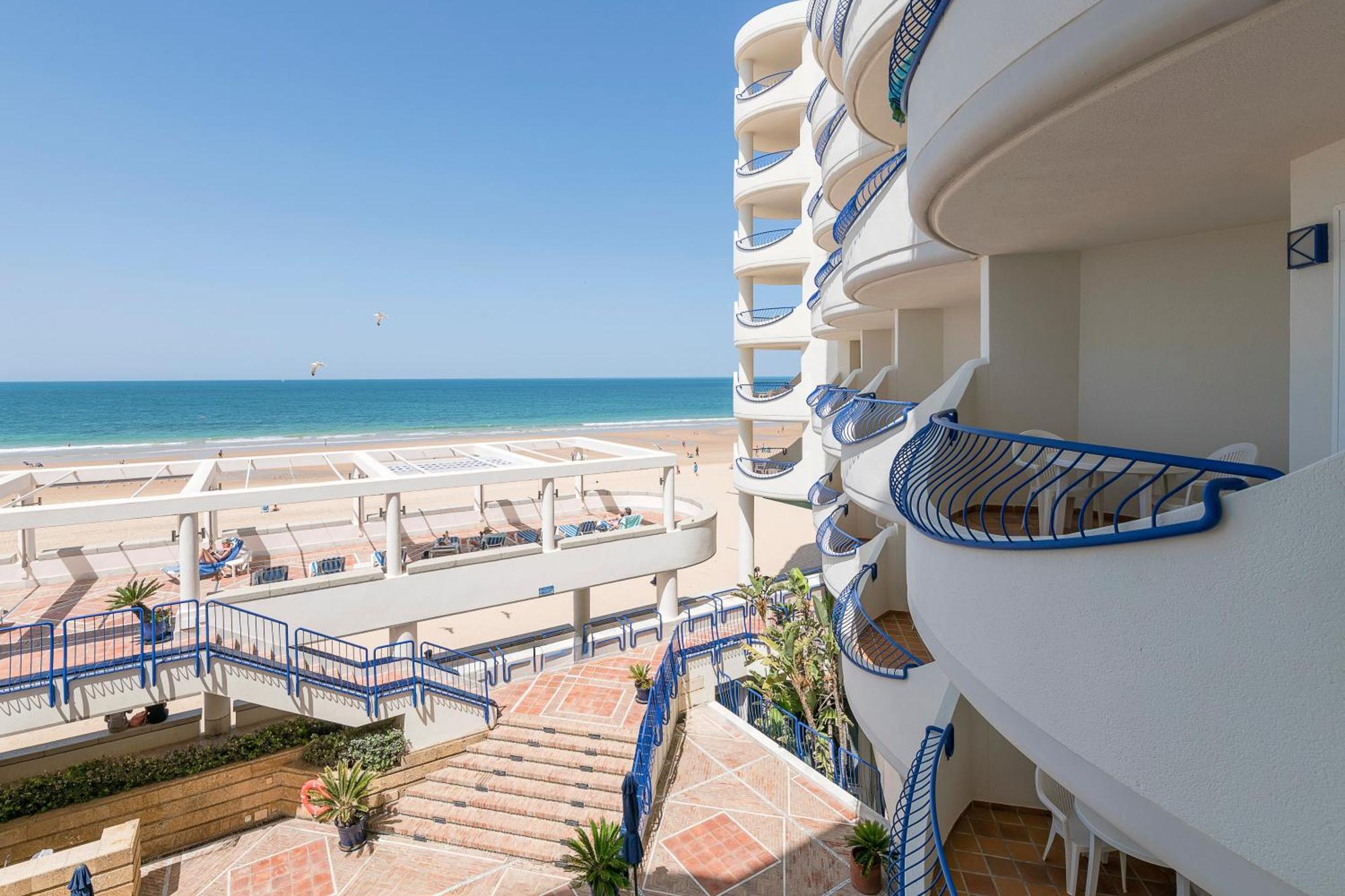 Hotel Playa Victoria Cadiz Ngoại thất bức ảnh